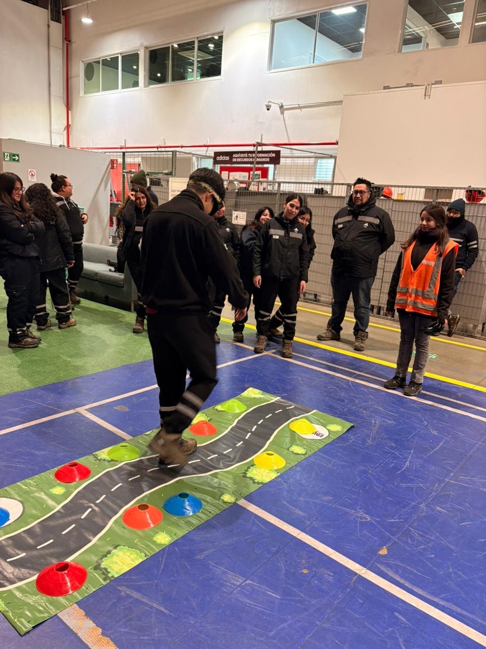 Educleta capacita a trabajadores de Adidas en control de riesgos de tránsito